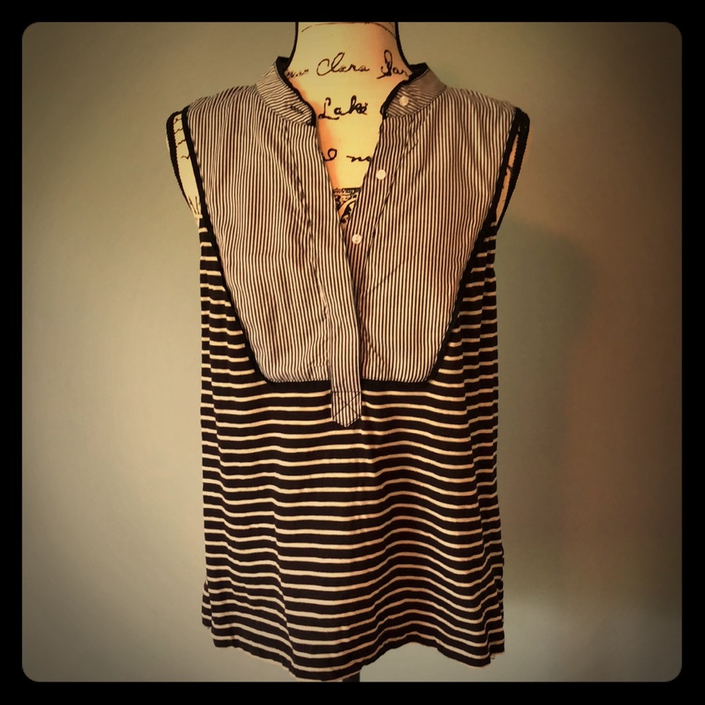 Anthropologie Little Yellow Button Sleeveless Top